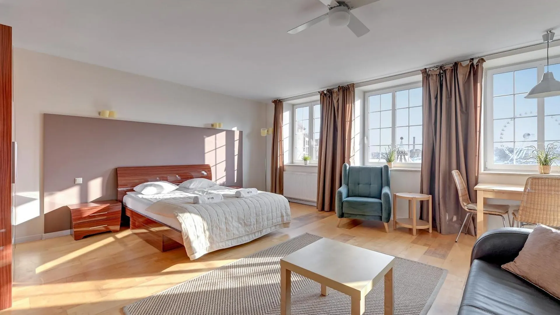 Dom & House - Apartments Old Town Targ Rybny - Self Check-In, Parking, River View غدانسك بولندا